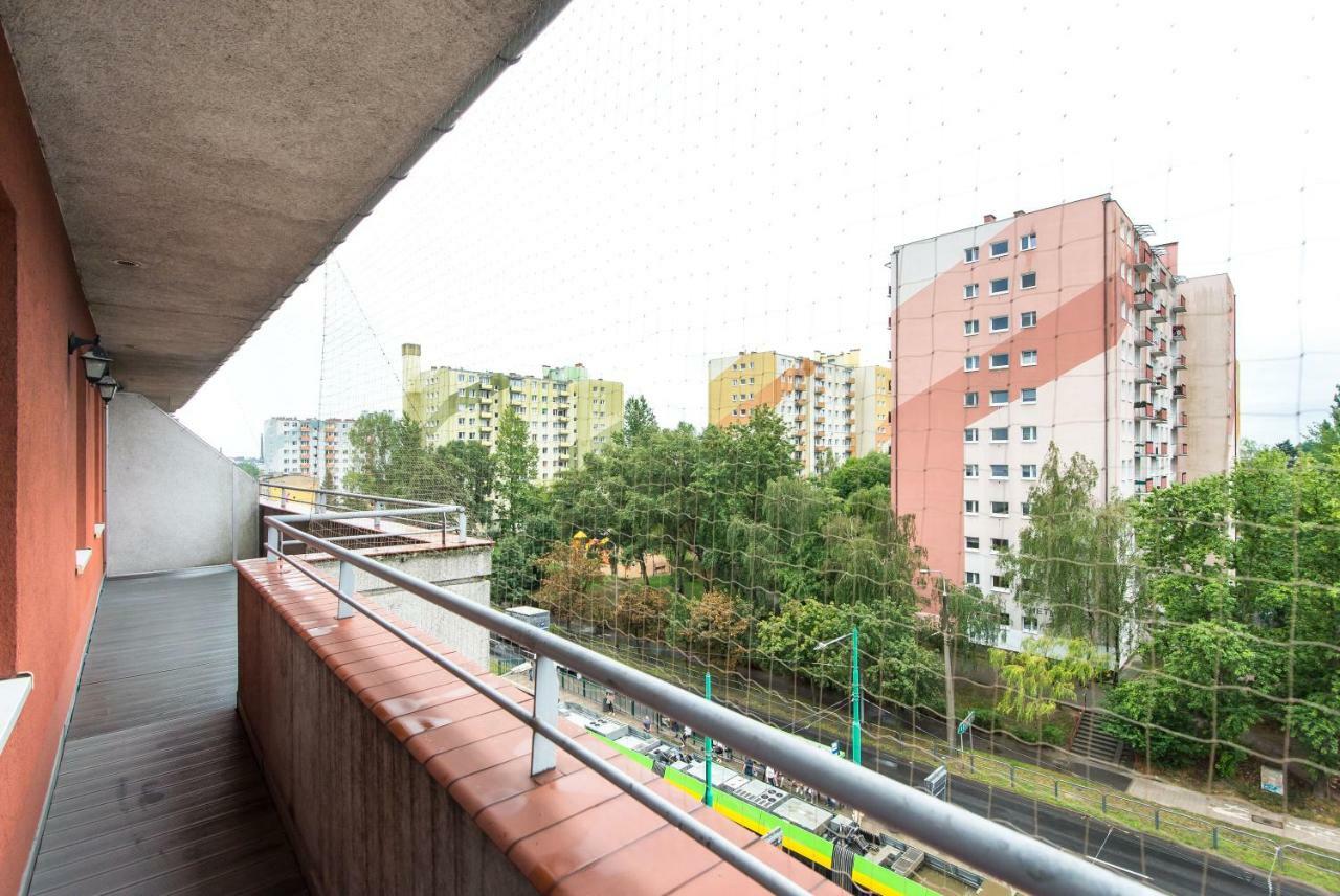 Super-Apartamenty Targi Poznanskie Exterior foto